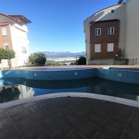 Ilica Park Sitesi Apartment *